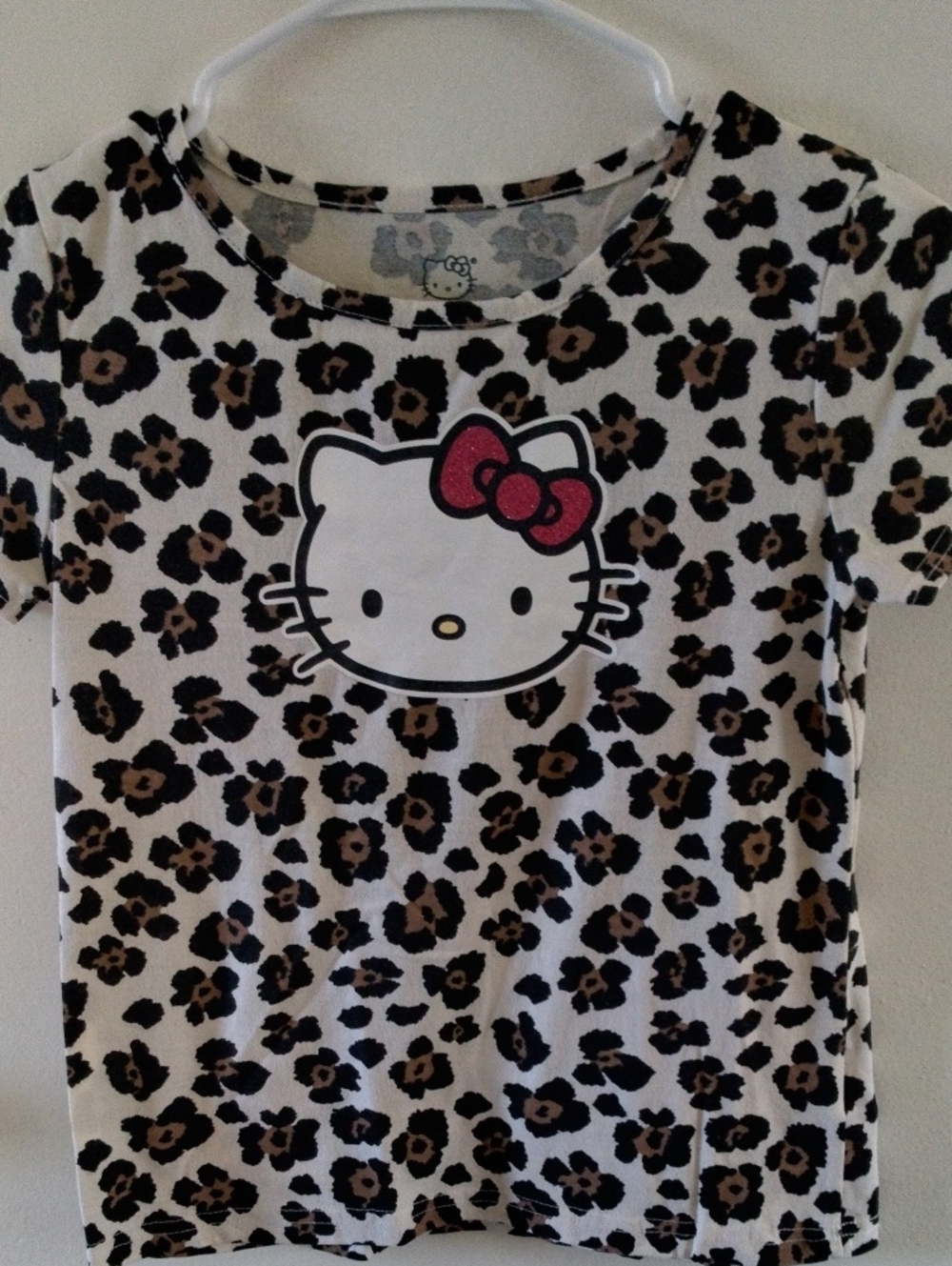 🦋 GIRLS HELLO KITTY T-SHIRT 🦋